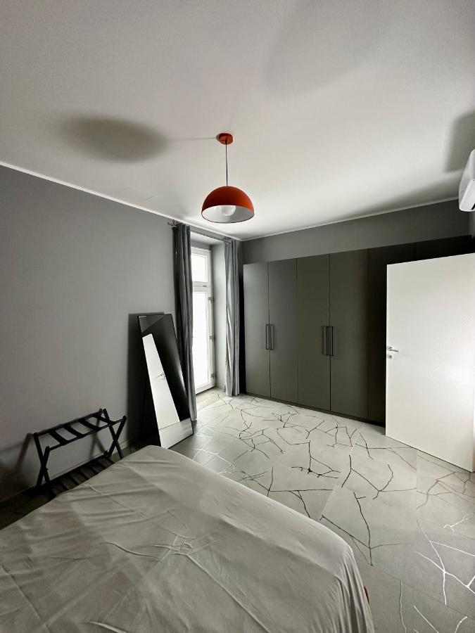 Casa Genovesi - Vicino Porta Nuova F.S. Apartamento Turim Exterior foto